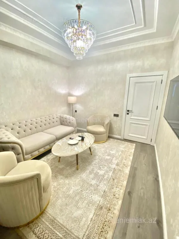 Satılır 2 otaqlı yeni tikili 53 m²