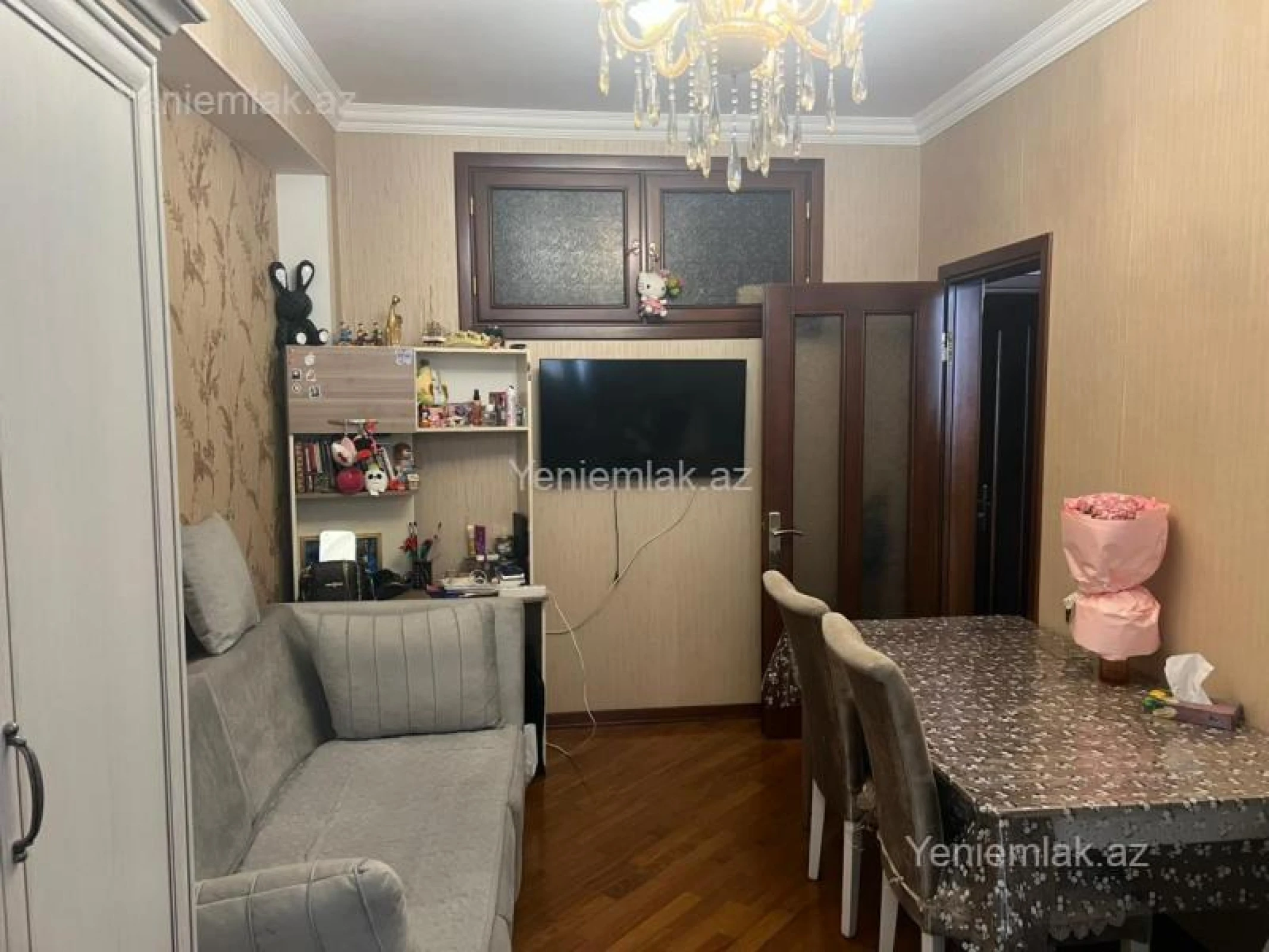 Satılır 2 otaqlı köhnə tikili 55 m²