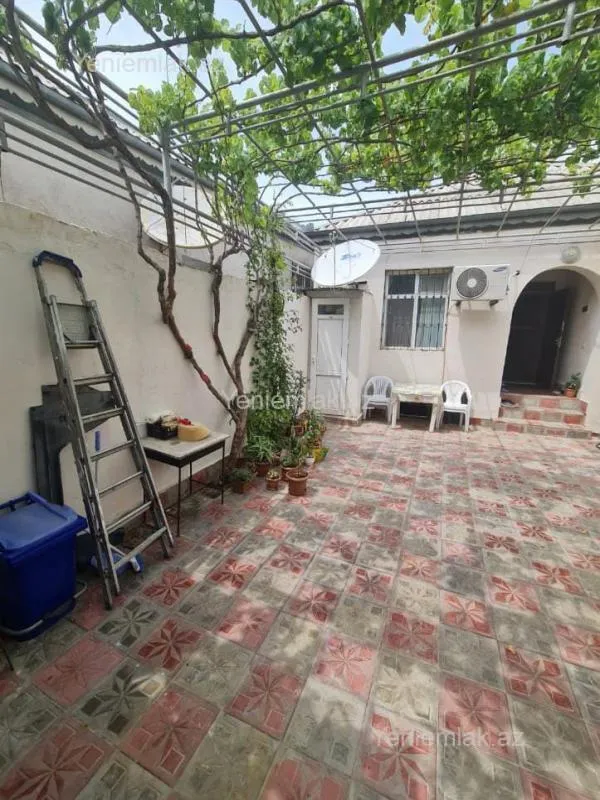 Satılır 3 otaqlı həyət evi 90 m²
