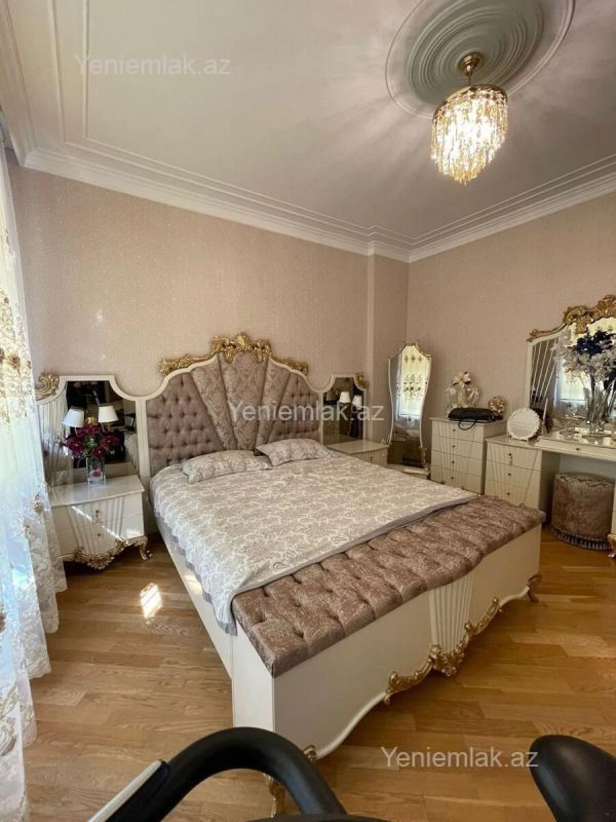 Satılır 3 otaqlı yeni tikili 145 m²