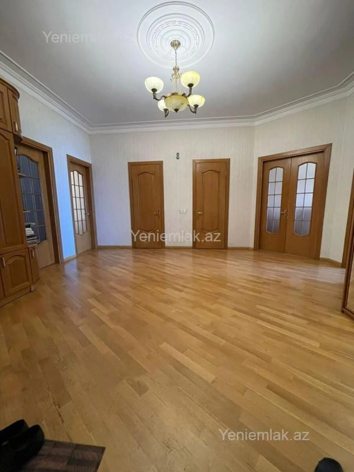 Satılır 3 otaqlı yeni tikili 145 m²