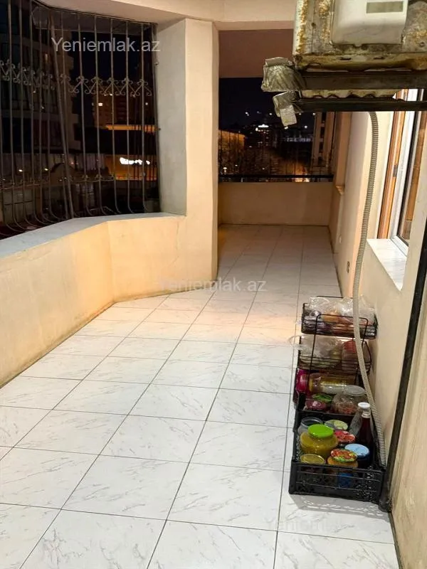 Satılır 4 otaqlı yeni tikili 210 m²