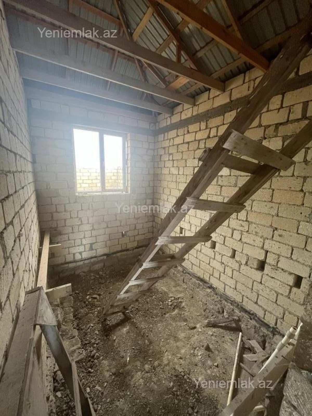 Satılır 3 otaqlı həyət evi 70 m²