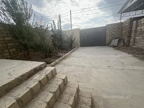 Satılır 3 otaqlı həyət evi 70 m²