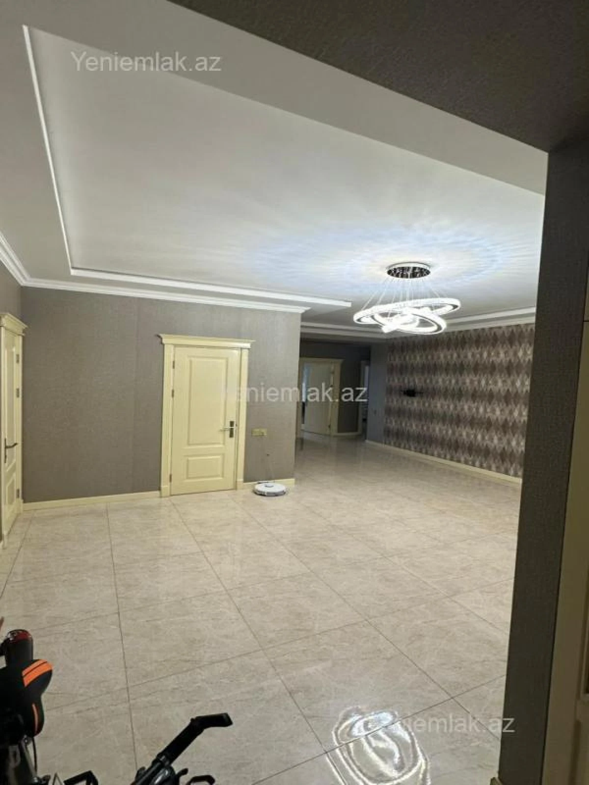 Satılır 3 otaqlı yeni tikili 155 m²