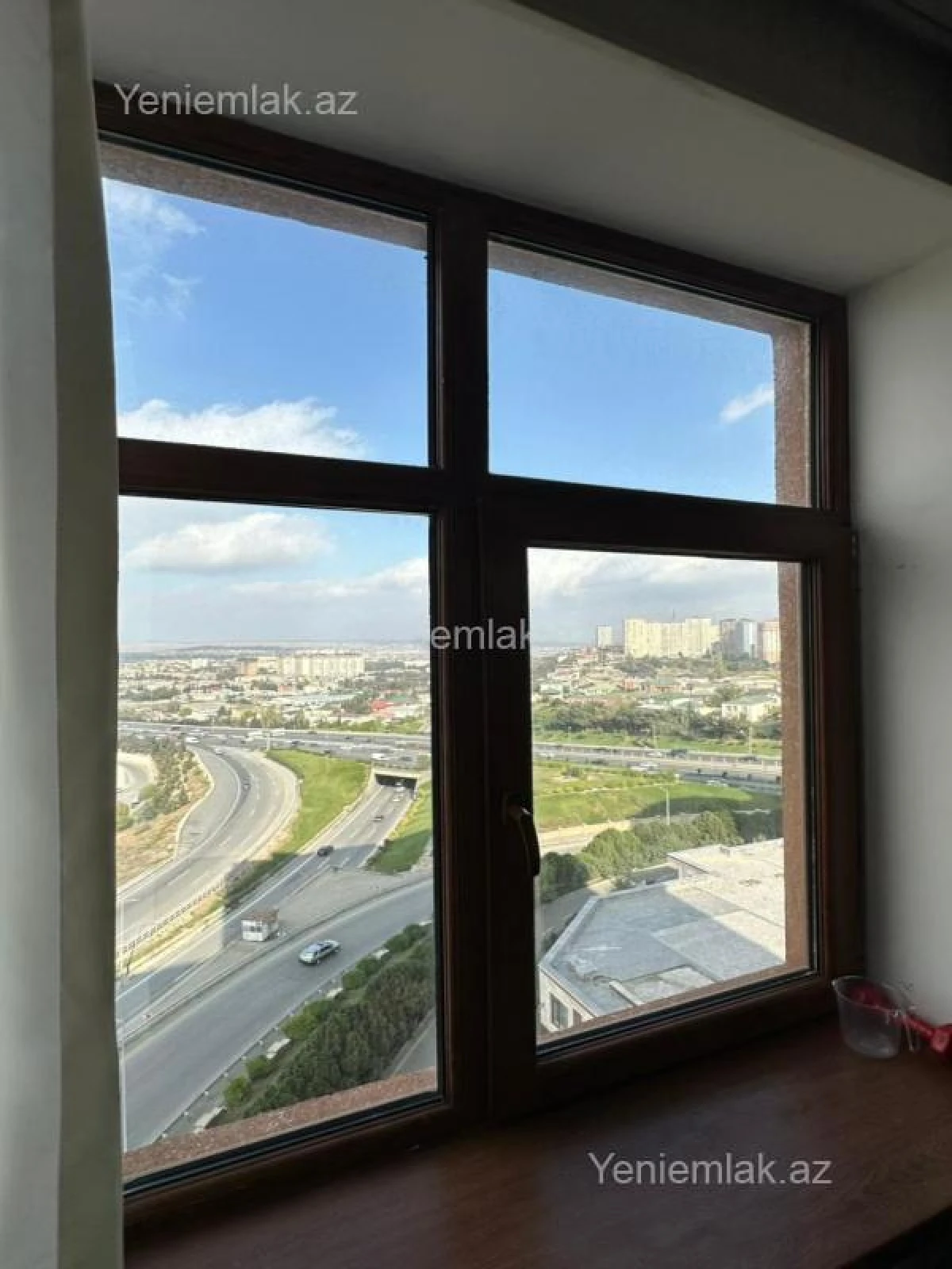 Satılır 3 otaqlı yeni tikili 155 m²