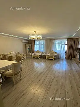 Satılır 3 otaqlı yeni tikili 155 m²