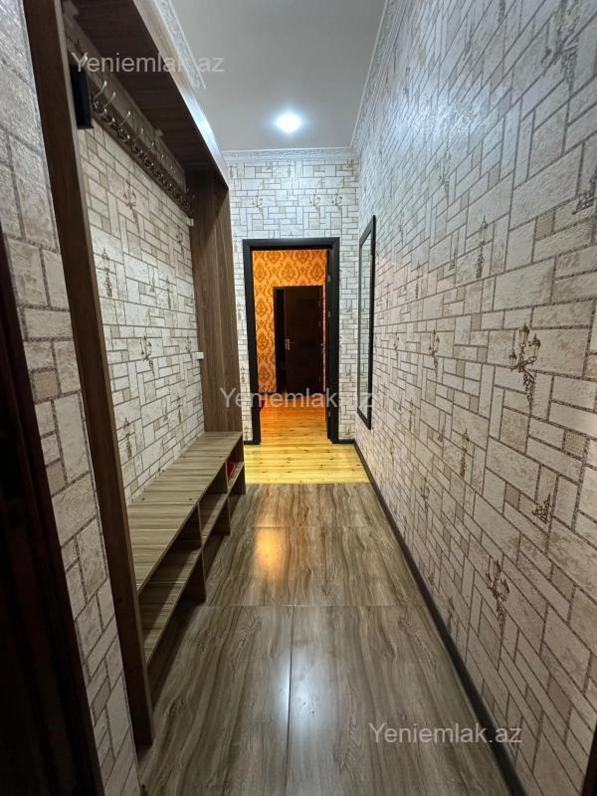 Satılır 3 otaqlı yeni tikili 80 m²