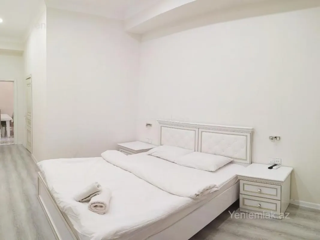 Satılır 4 otaqlı yeni tikili 161 m²