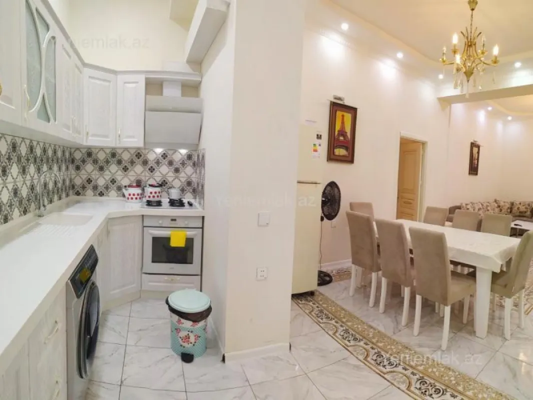 Satılır 4 otaqlı yeni tikili 161 m²