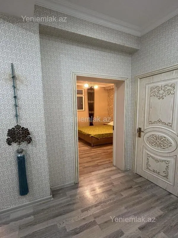 Satılır 3 otaqlı yeni tikili 73 m²