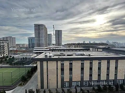 Satılır 4 otaqlı yeni tikili 180 m²