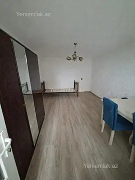 Satılır 2 otaqlı köhnə tikili 35 m²