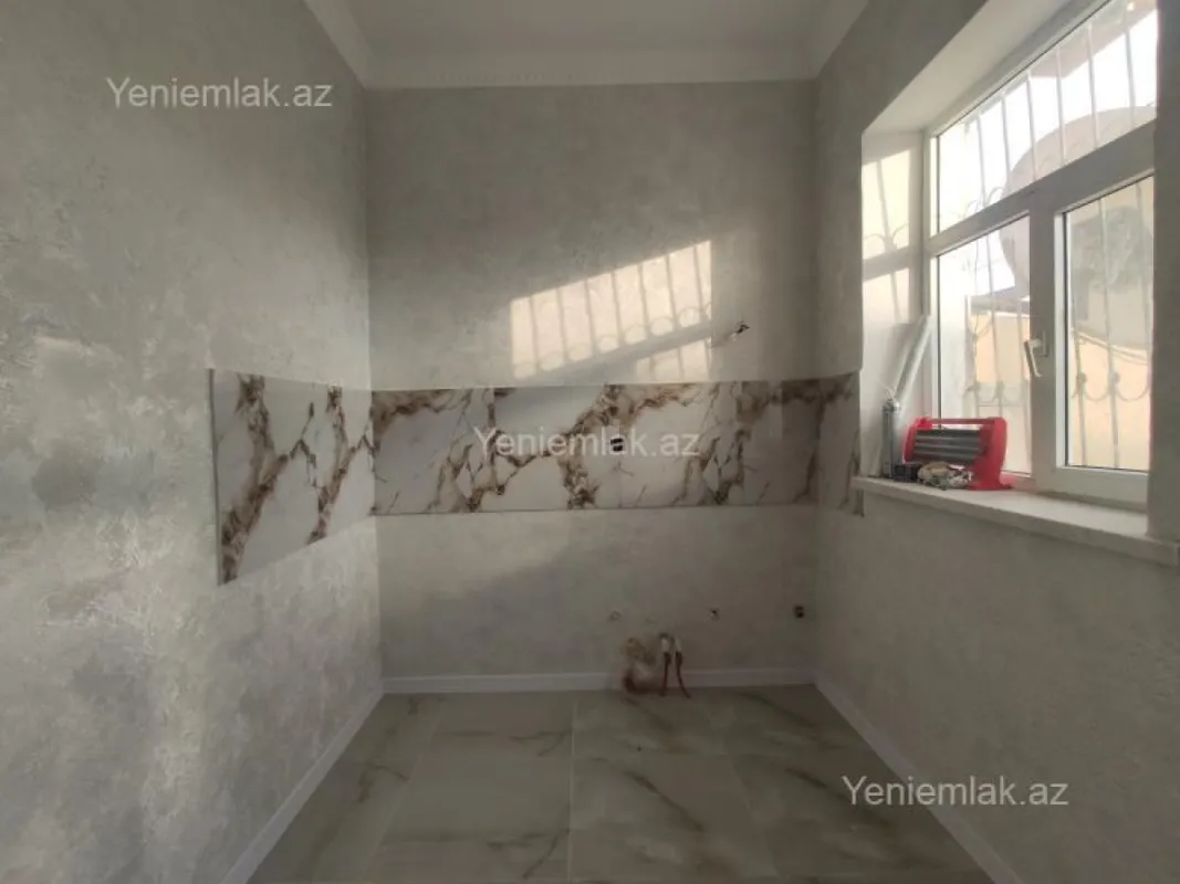 Satılır 3 otaqlı həyət evi 90 m²