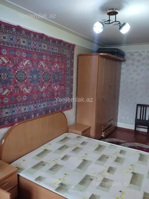 Satılır 2 otaqlı köhnə tikili 48 m²