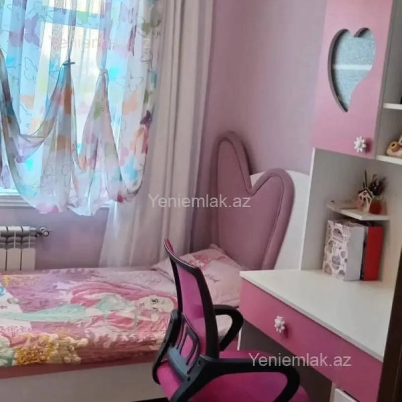 Satılır 3 otaqlı köhnə tikili 75 m²
