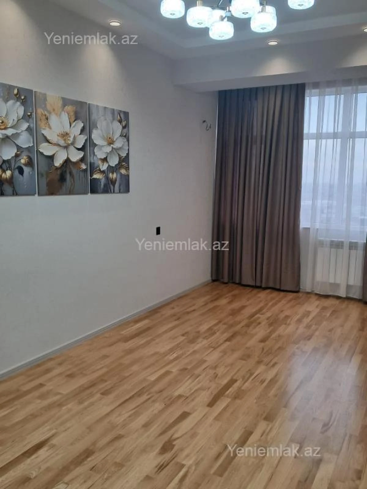 Satılır 2 otaqlı yeni tikili 82 m²