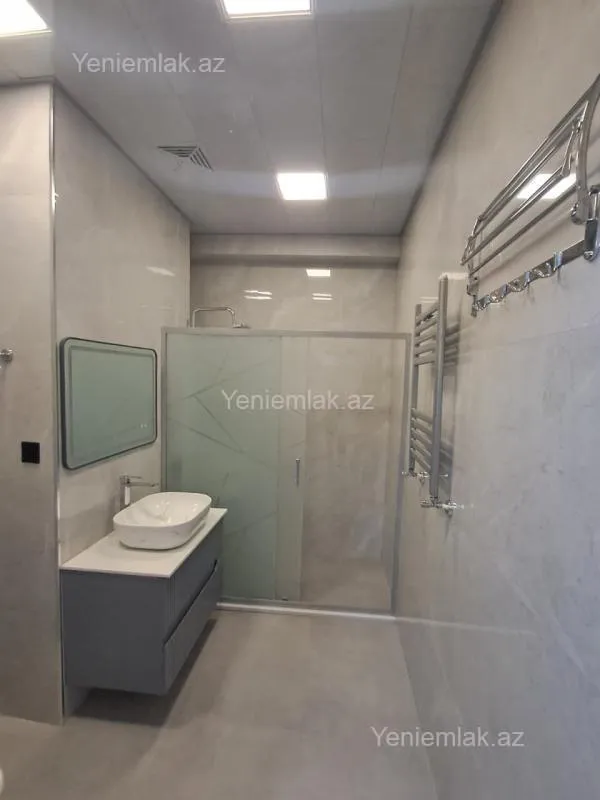 Satılır 2 otaqlı yeni tikili 82 m²