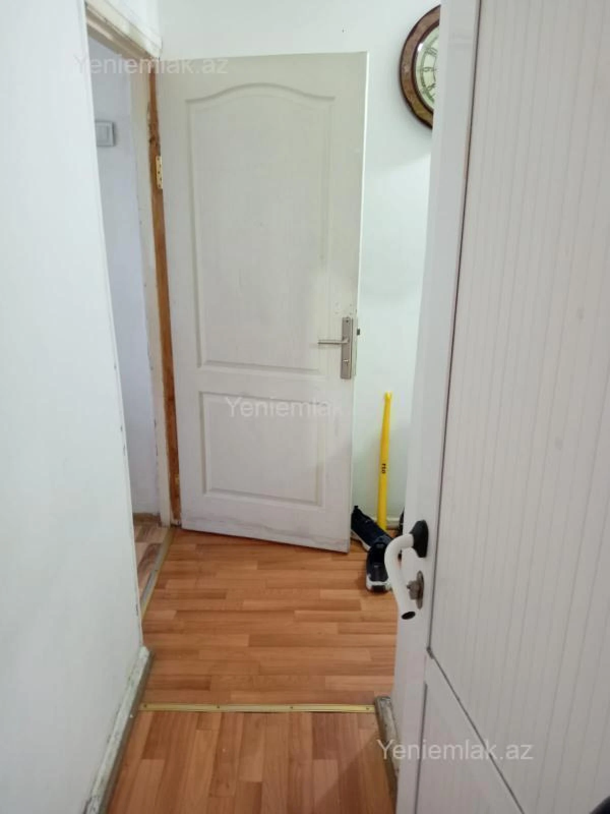 Satılır 1 otaqlı köhnə tikili 38 m²
