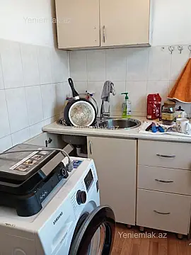 Satılır 1 otaqlı köhnə tikili 38 m²