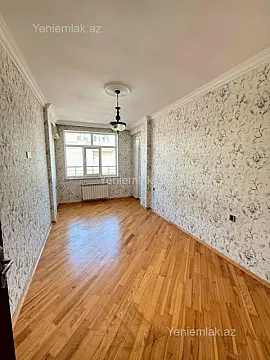 Satılır 3 otaqlı yeni tikili 105 m²