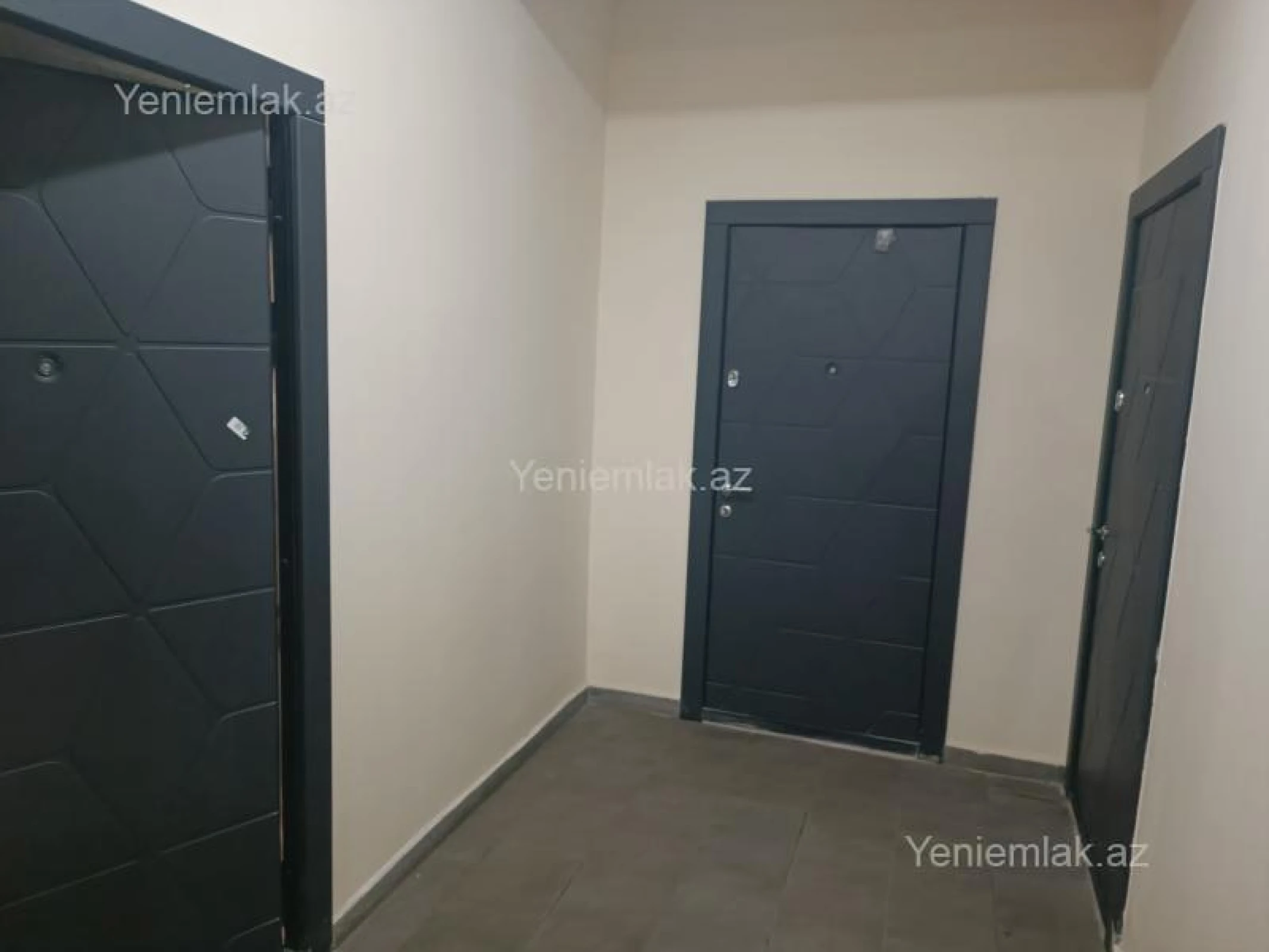 Satılır 3 otaqlı yeni tikili 140 m²