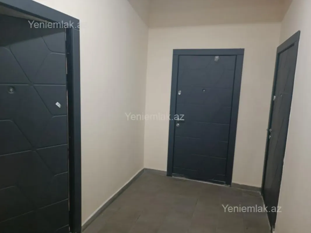 Satılır 3 otaqlı yeni tikili 140 m²