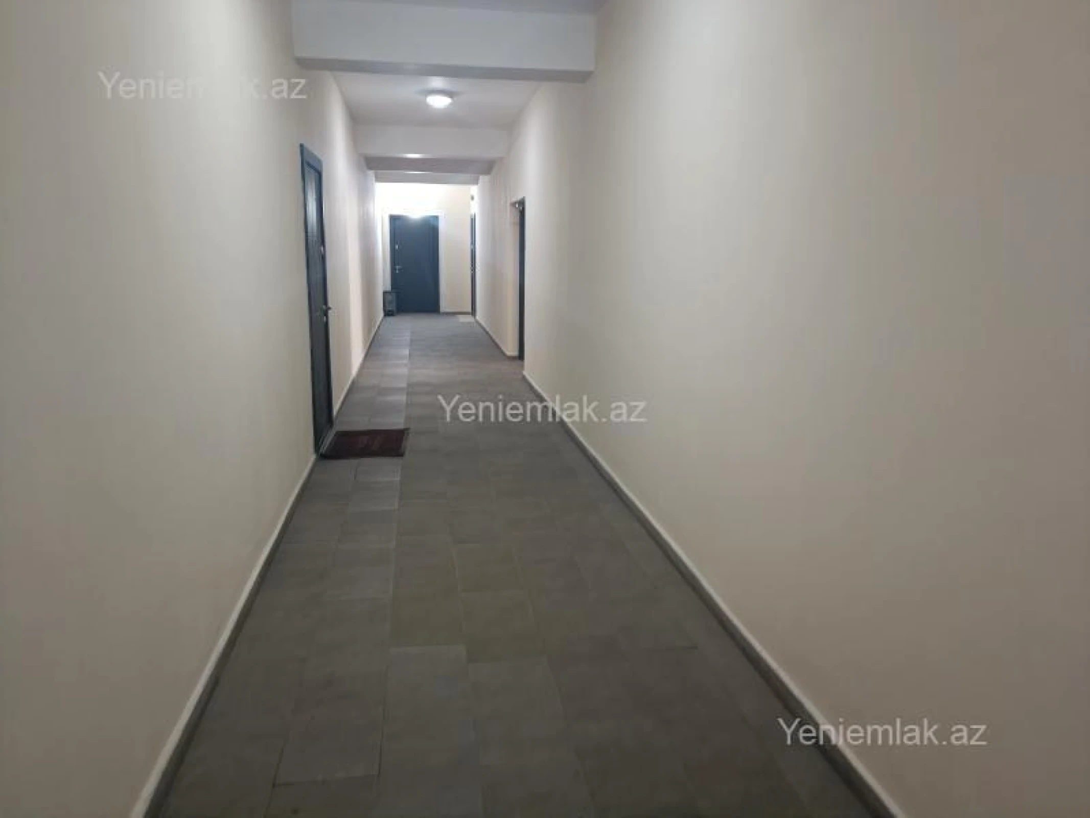 Satılır 3 otaqlı yeni tikili 140 m²