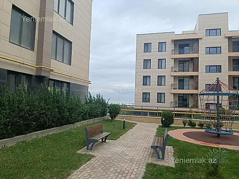 Satılır 3 otaqlı yeni tikili 140 m²
