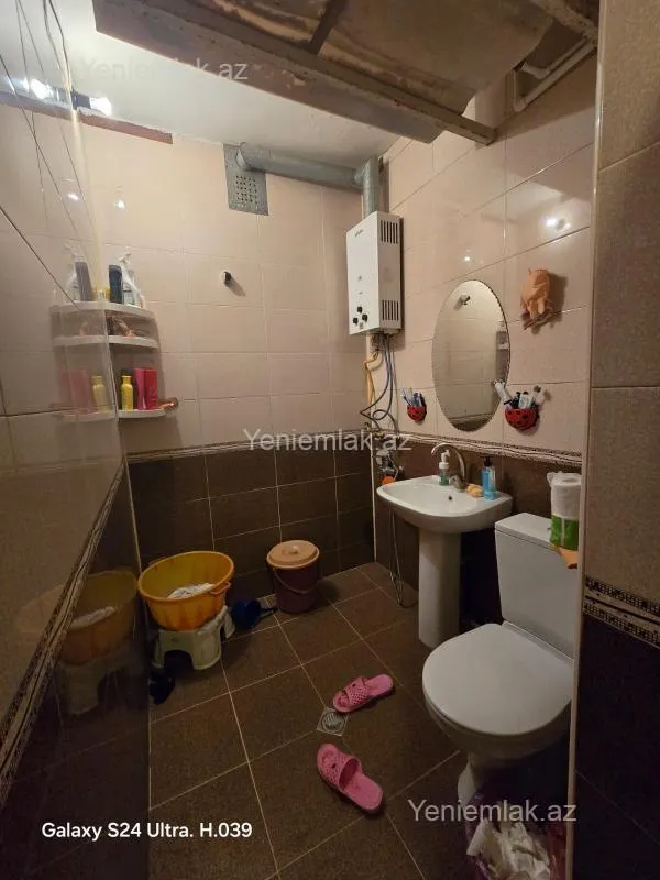 Satılır 1 otaqlı köhnə tikili 36 m²