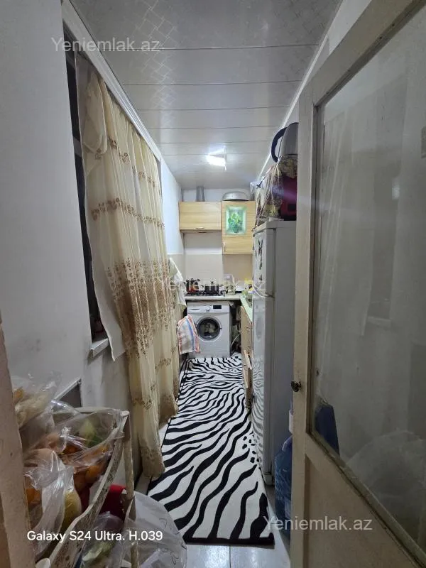 Satılır 1 otaqlı köhnə tikili 36 m²