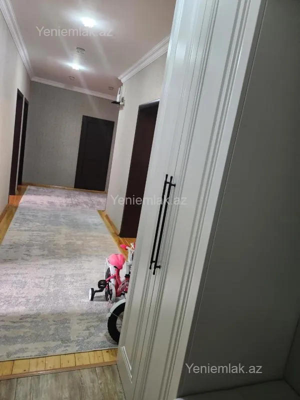 Satılır 5 otaqlı həyət evi 143 m²