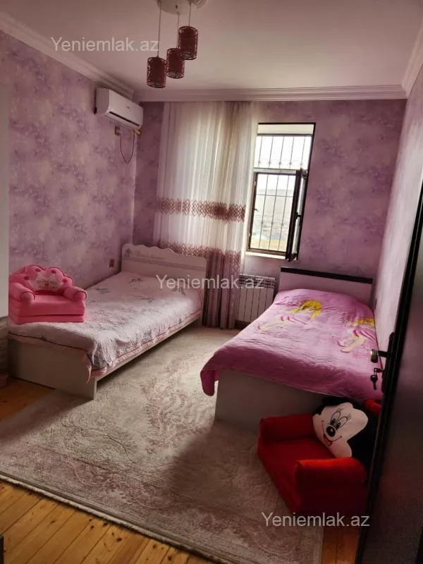 Satılır 5 otaqlı həyət evi 143 m²