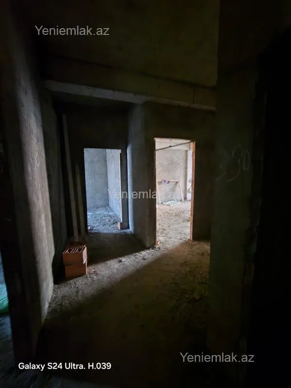 Satılır 3 otaqlı yeni tikili 136 m²