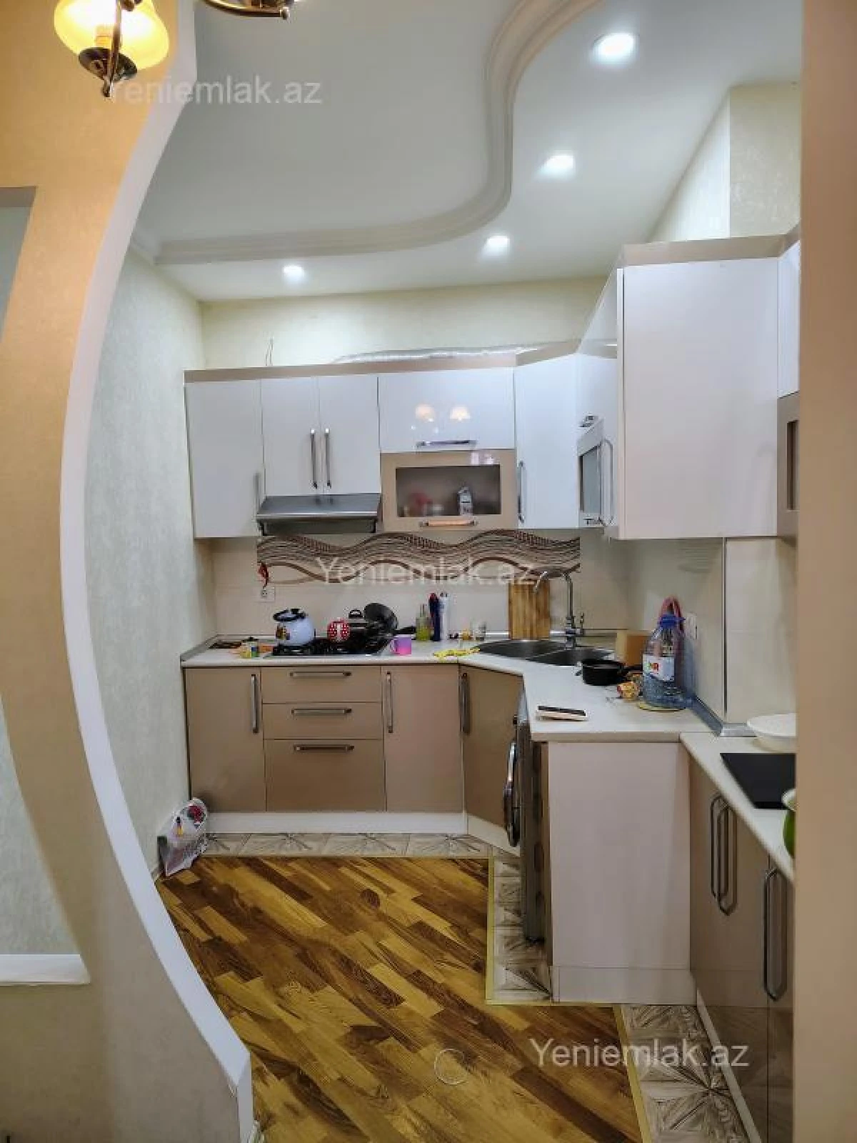 Satılır 2 otaqlı yeni tikili 65 m²