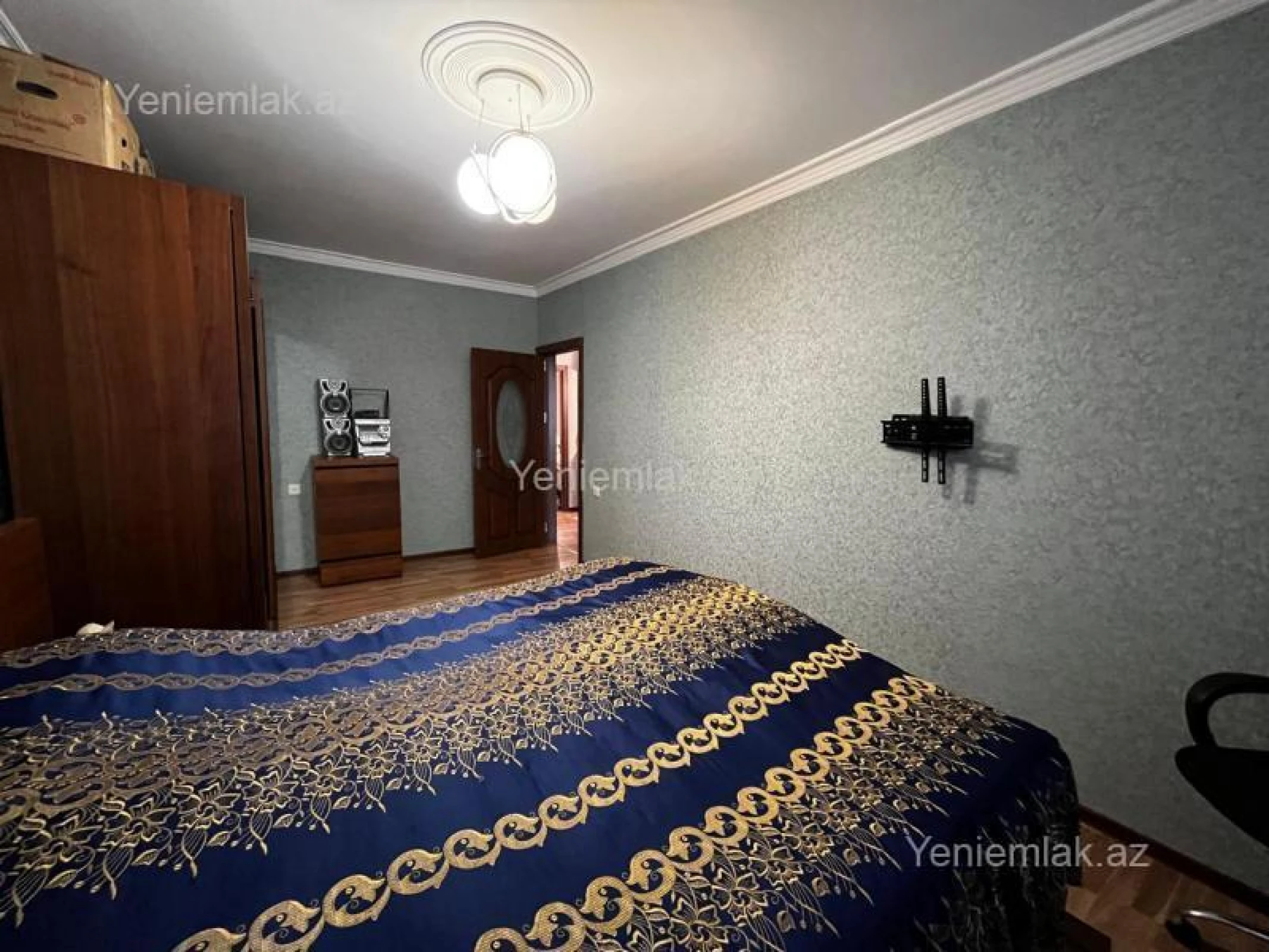 Satılır 3 otaqlı köhnə tikili 72 m²