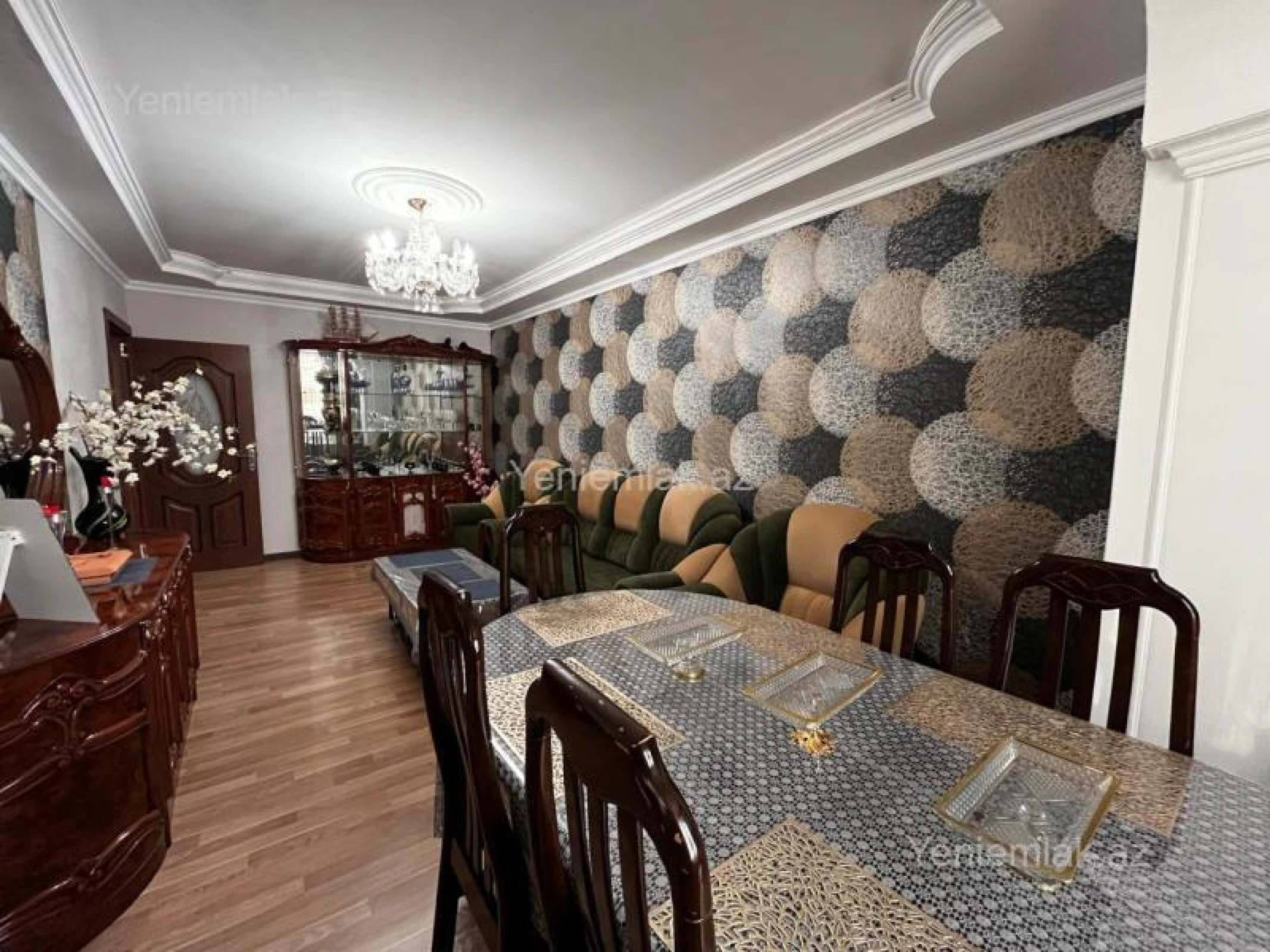 Satılır 3 otaqlı köhnə tikili 72 m²