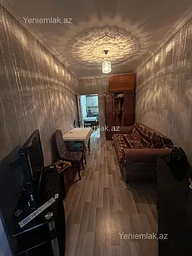 Satılır 3 otaqlı köhnə tikili 69.6 m²