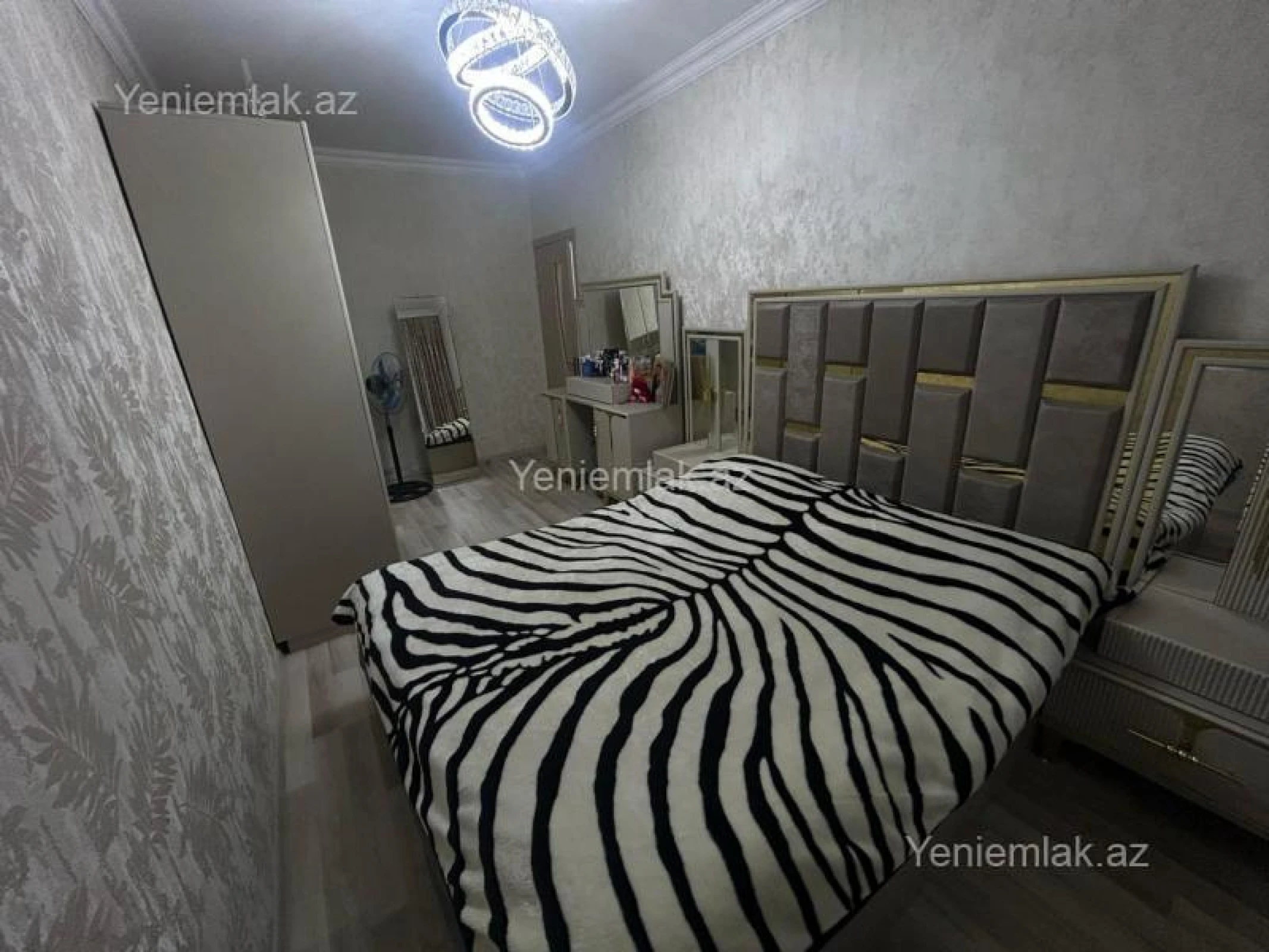 Satılır 3 otaqlı köhnə tikili 69.6 m²