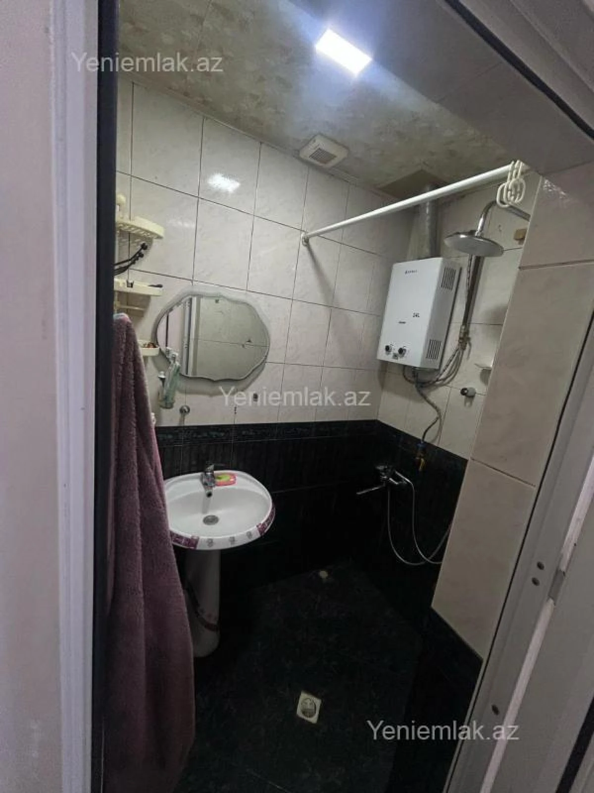 Satılır 3 otaqlı köhnə tikili 69.6 m²