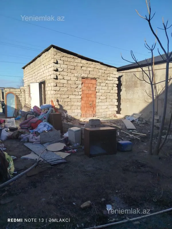 Satılır 2 otaqlı həyət evi 40 m²