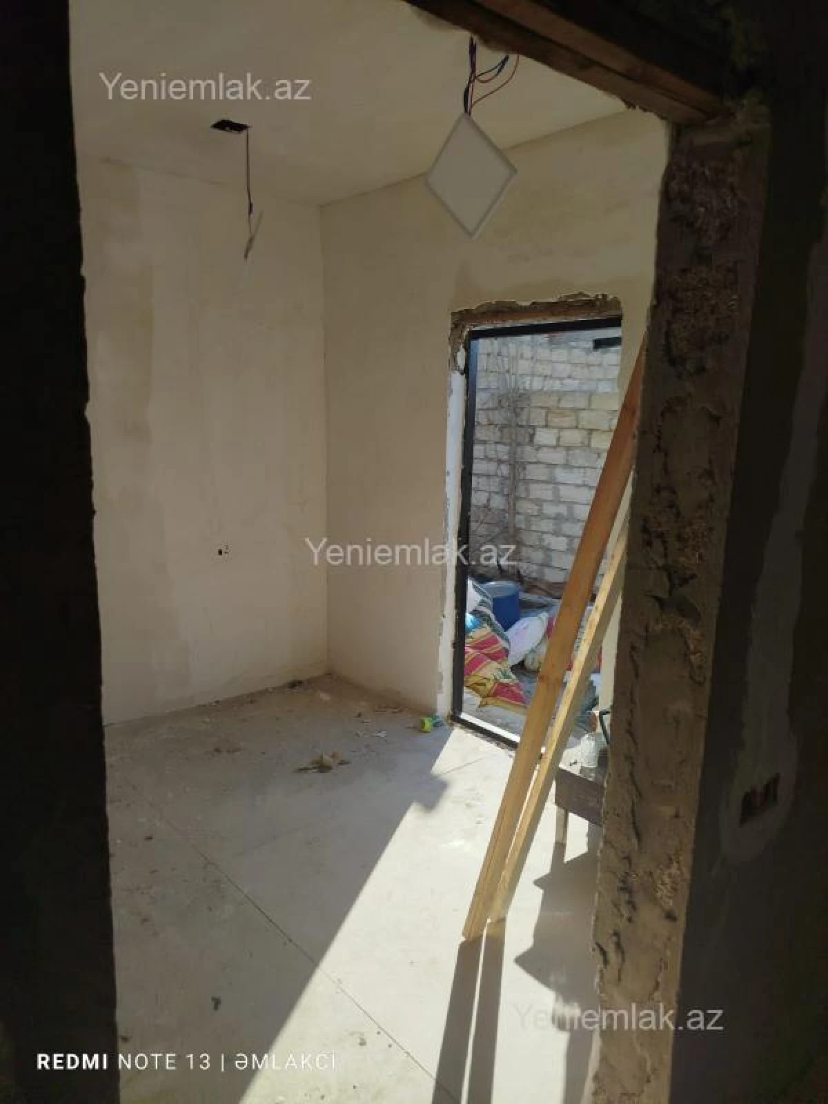 Satılır 2 otaqlı həyət evi 40 m²
