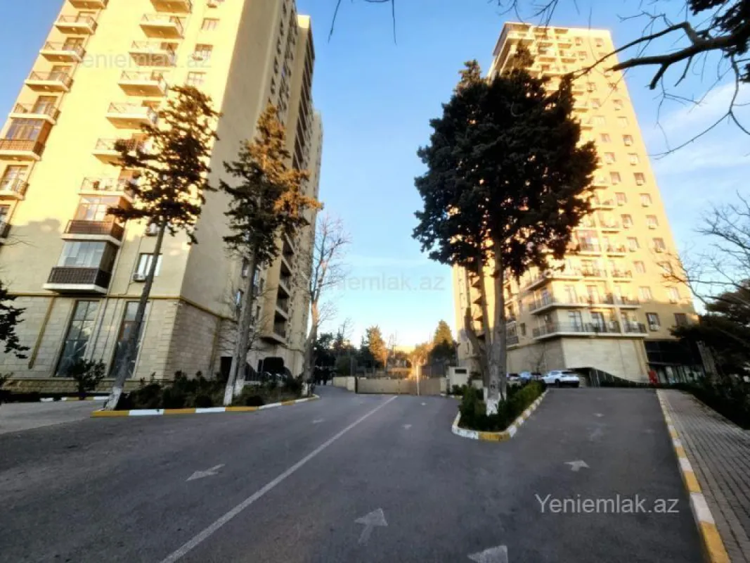 Satılır 3 otaqlı yeni tikili 105 m²