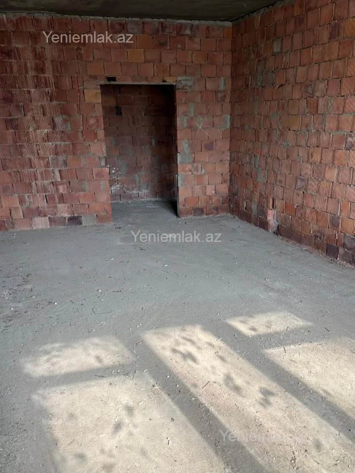 Satılır 3 otaqlı yeni tikili 105 m²