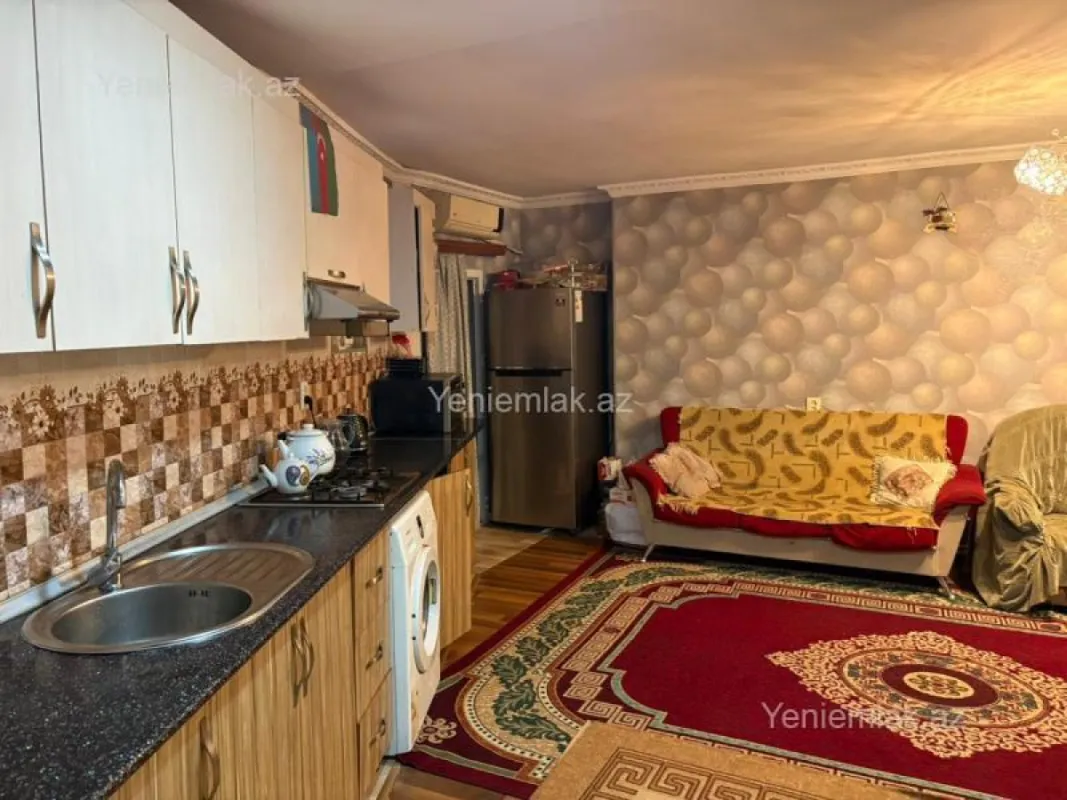 Satılır 2 otaqlı həyət evi 40 m²