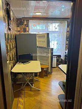 Satılır 5 otaqlı köhnə tikili 88 m²