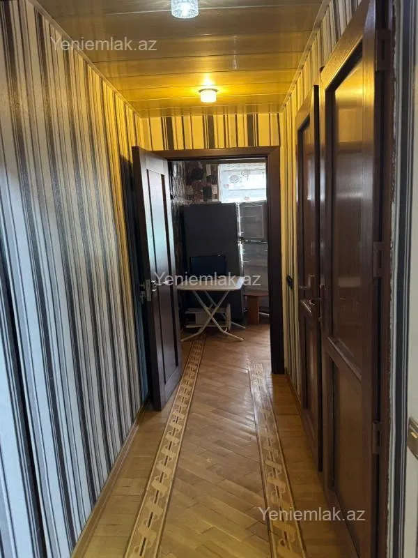 Satılır 5 otaqlı köhnə tikili 88 m²
