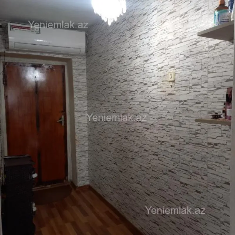 Satılır 2 otaqlı köhnə tikili 48 m²