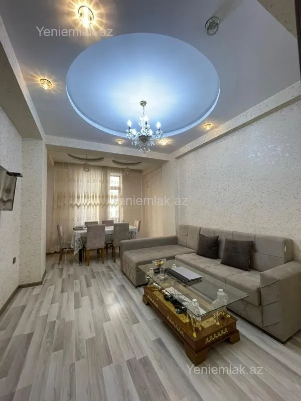 Satılır 3 otaqlı yeni tikili 81 m²