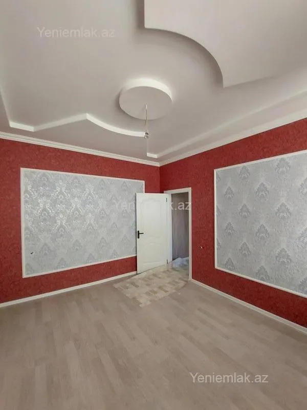 Satılır 4 otaqlı həyət evi 140 m²